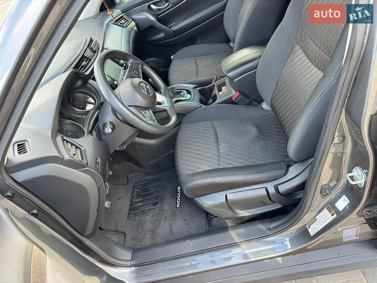 2018 Nissan Rogue - мініатюра 15