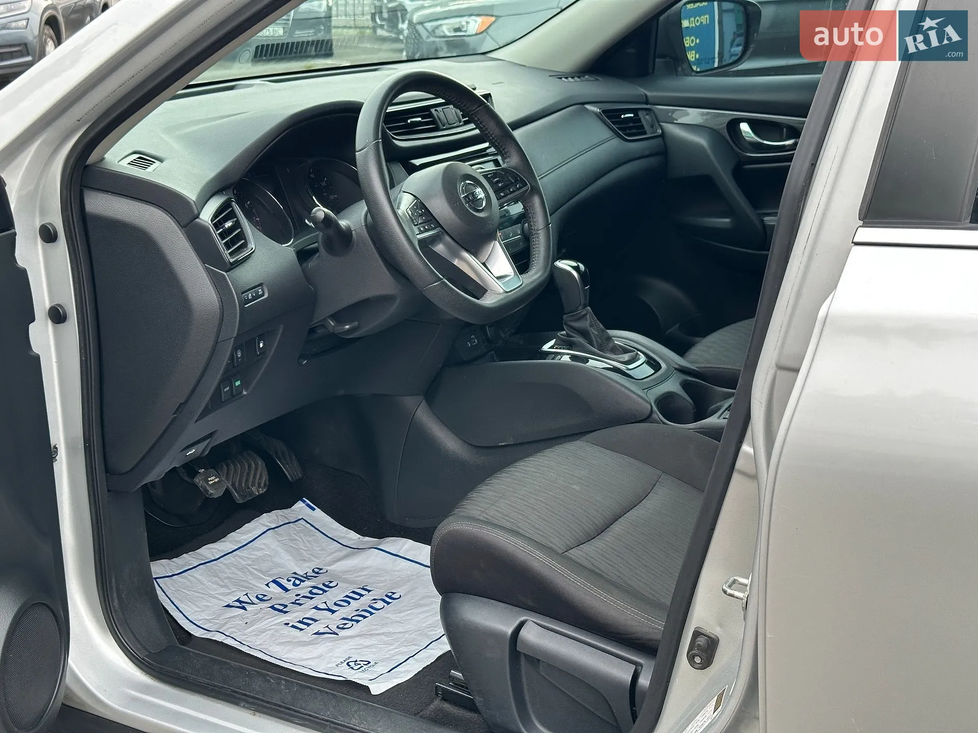 2019 Nissan Rogue - мініатюра 11