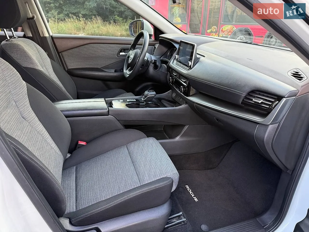 2021 Nissan Rogue - мініатюра 18