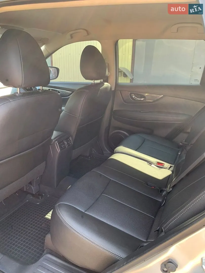 2018 Nissan Rogue - мініатюра 10