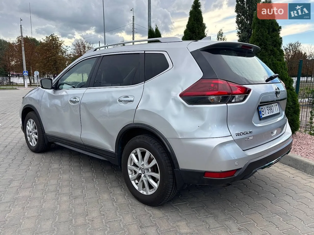 2019 Nissan Rogue - мініатюра 4