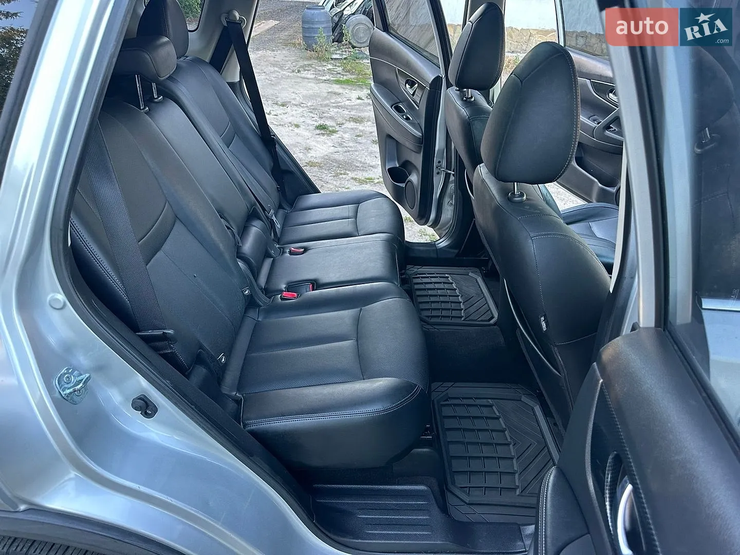 2017 Nissan Rogue - мініатюра 18