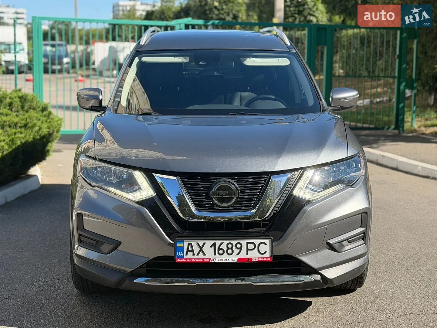 2018 Nissan Rogue - мініатюра 2