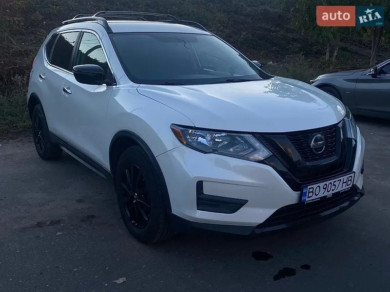 Nissan Rogue