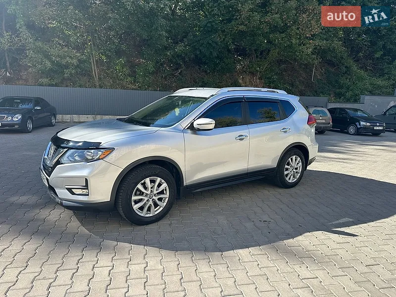 Nissan Rogue