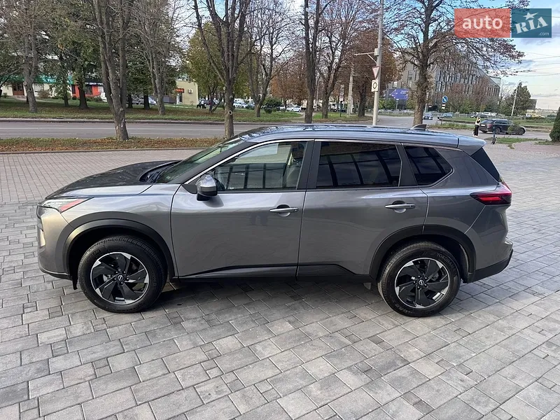 Nissan Rogue 2024