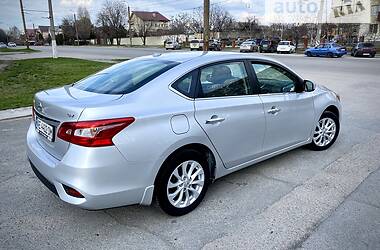 Седан Nissan Sentra 2018 в Днепре