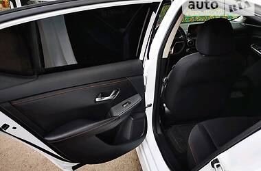 Седан Nissan Sentra 2020 в 
