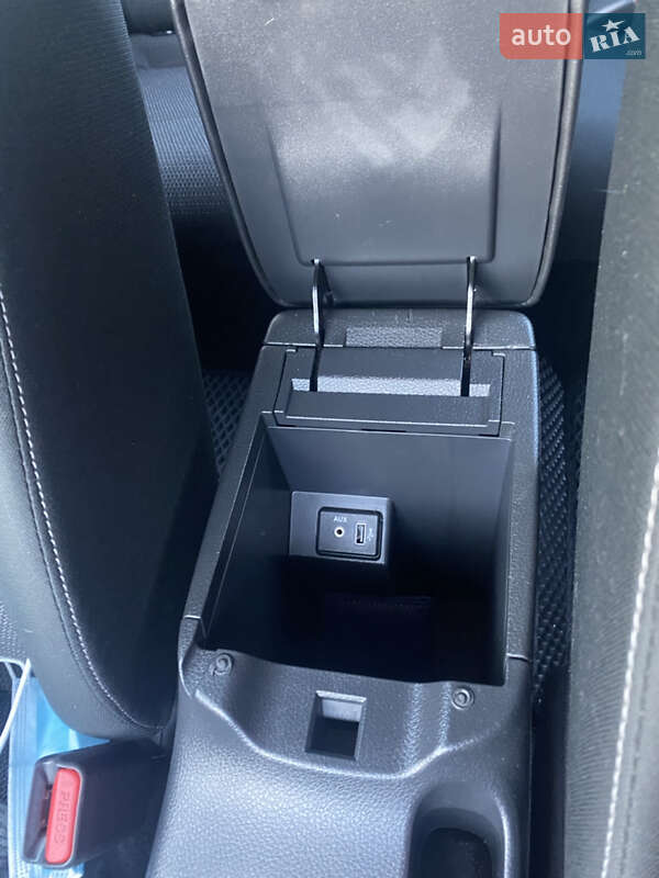 Седан Nissan Sentra 2018 в Києві