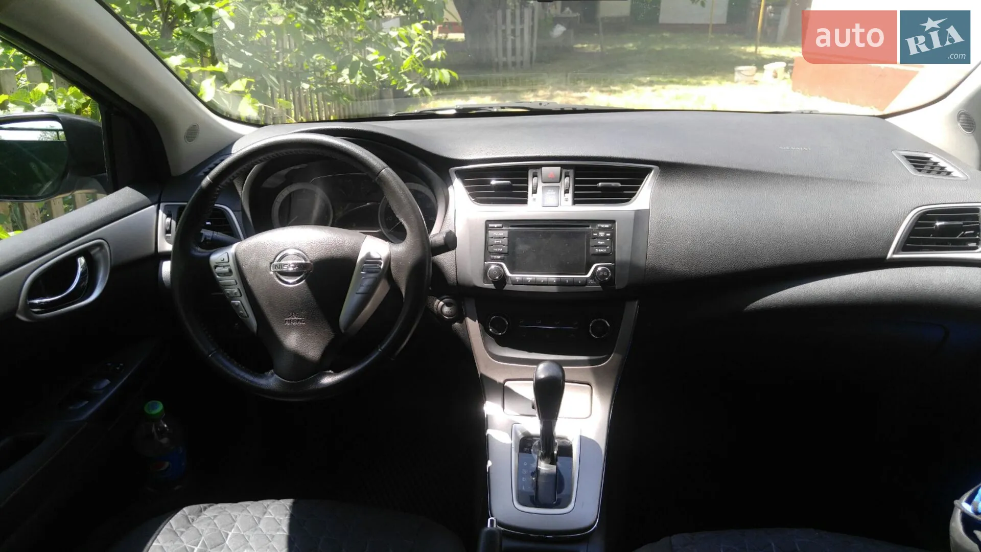 2015 Nissan Sentra - мініатюра 16