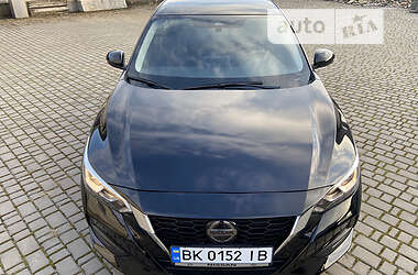 Седан Nissan Sentra 2020 в 