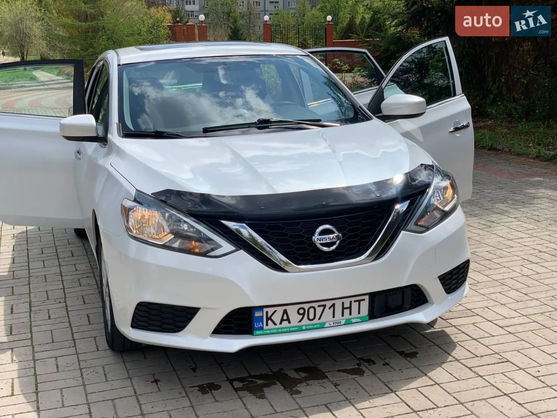 2017 Nissan Sentra - мініатюра 3