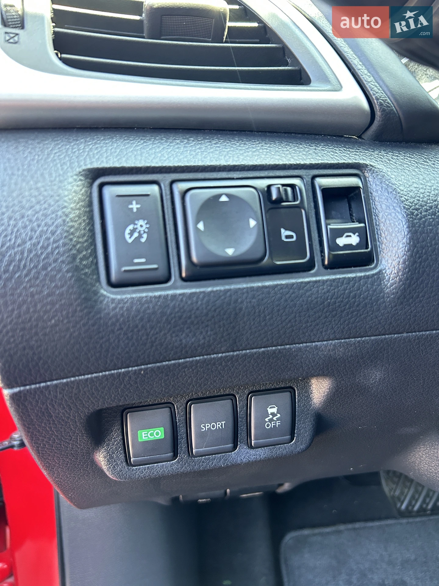 2016 Nissan Sentra - мініатюра 18