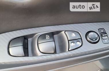 Седан Nissan Sentra 2020 в 