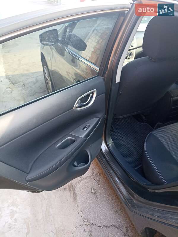 Седан Nissan Sentra 2015 в Житомире