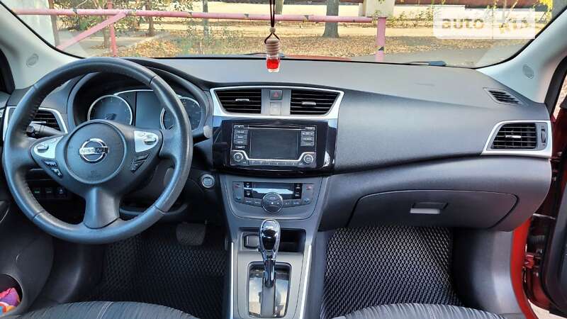 Седан Nissan Sentra 2017 в Одесі