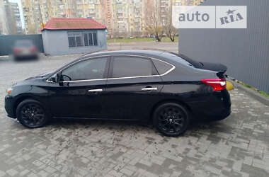 Седан Nissan Sentra 2018 в 