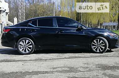 Седан Nissan Sentra 2020 в 