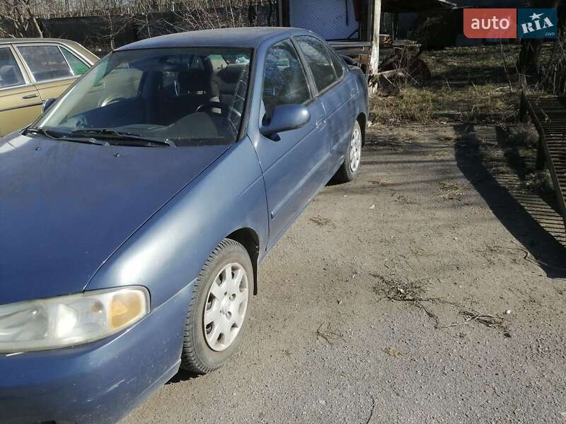 Седан Nissan Sentra 2000 в Білій Церкві