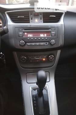 Седан Nissan Sentra 2014 в Дніпрі