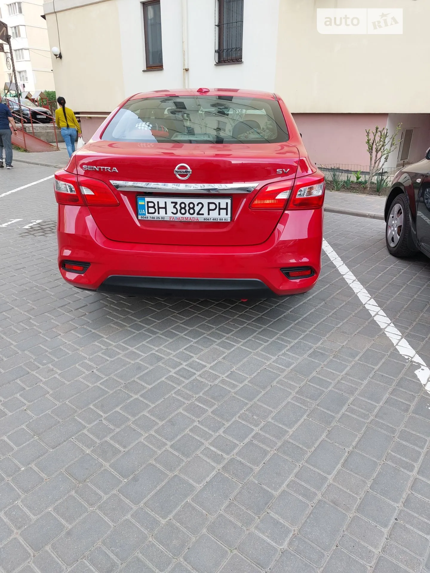 2016 Nissan Sentra - мініатюра 2