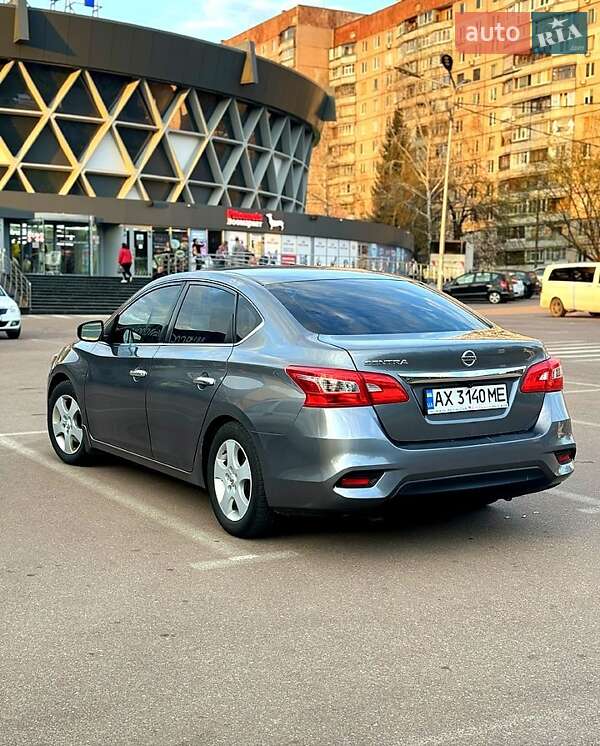 Седан Nissan Sentra 2017 в Харкові