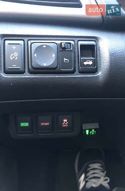 Седан Nissan Sentra 2015 в Києві