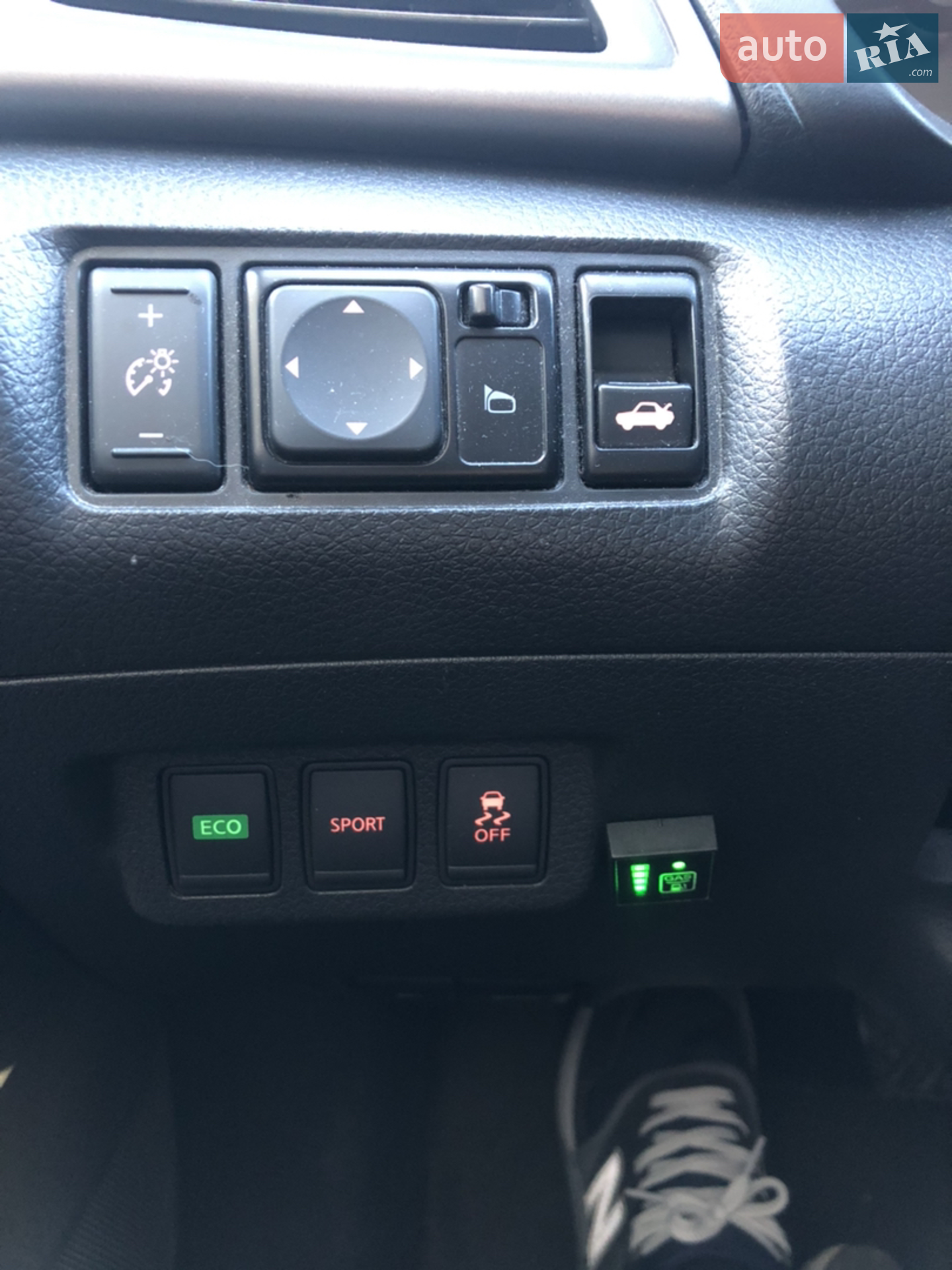 2015 Nissan Sentra - мініатюра 9