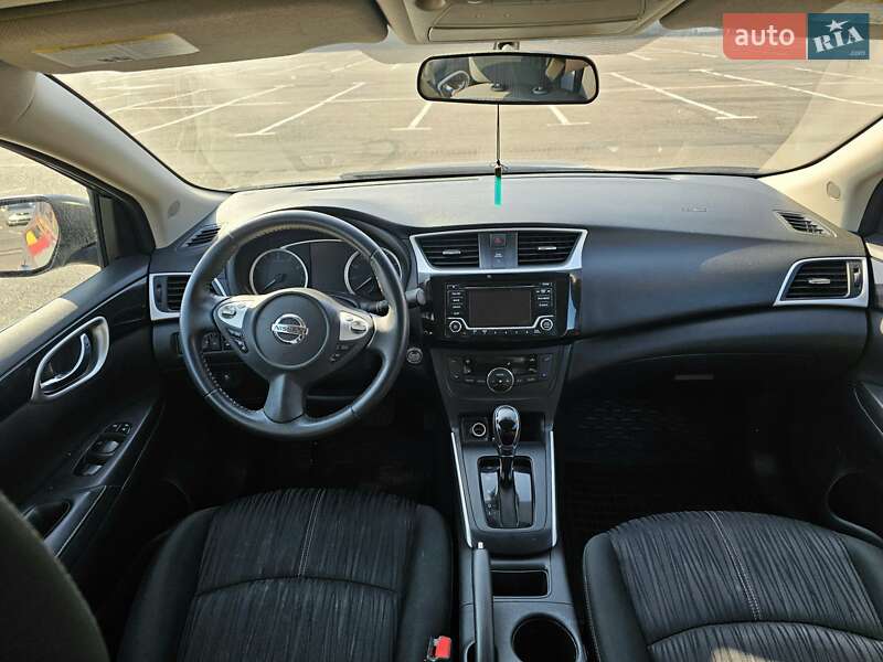 Седан Nissan Sentra 2018 в Рівному фото 15 Седан Nissan Sentra 2018 в Рівному
