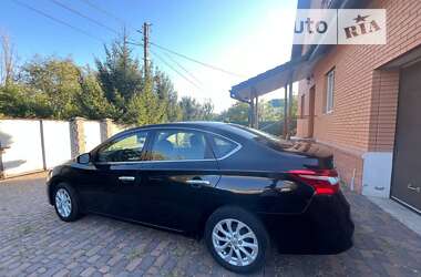 Седан Nissan Sentra 2018 в Киеве