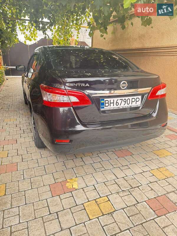 Седан Nissan Sentra 2015 в Одесі