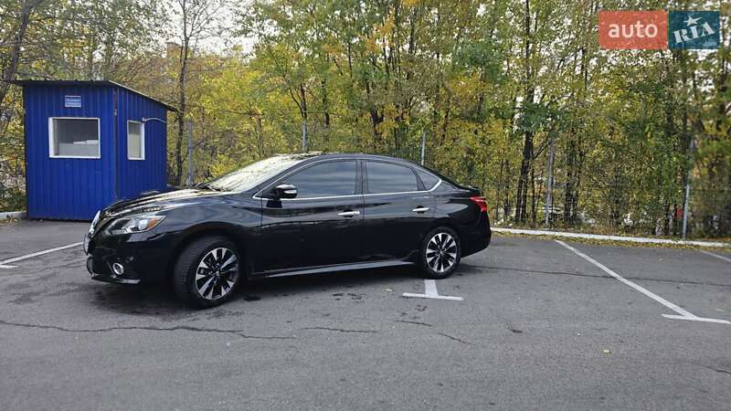 Седан Nissan Sentra 2017 в Днепре