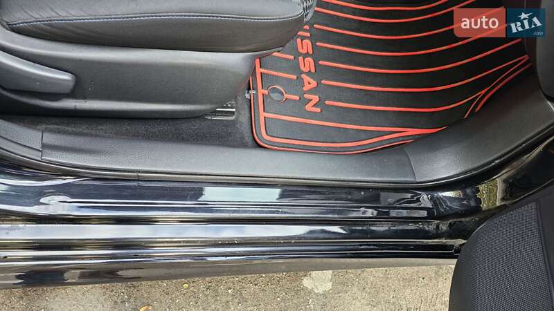 Седан Nissan Sentra 2017 в Днепре