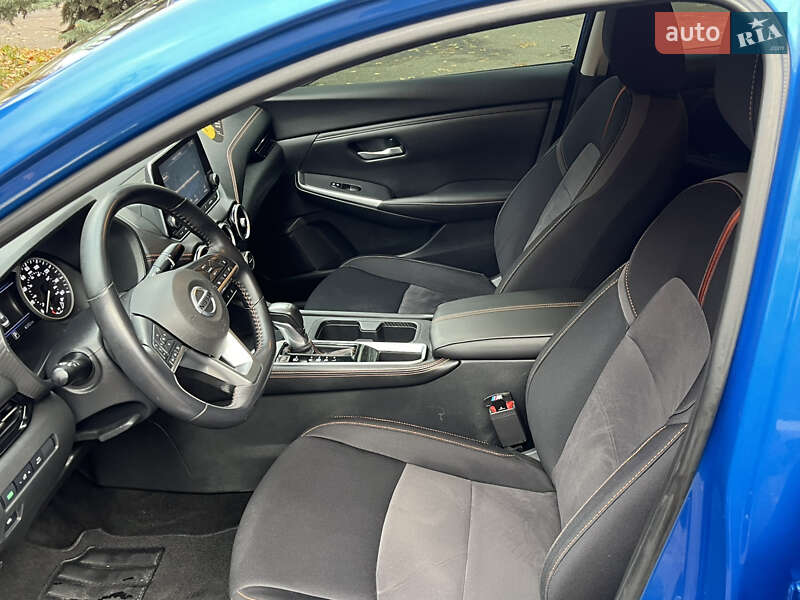 Седан Nissan Sentra 2020 в Києві