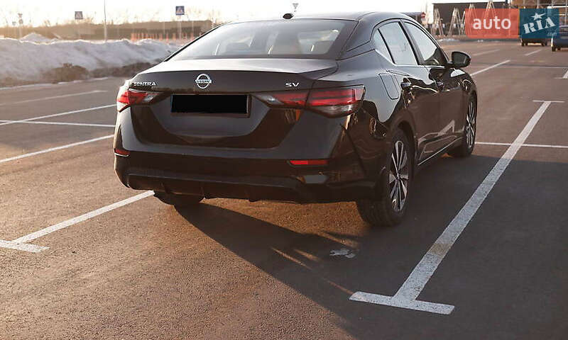 Седан Nissan Sentra 2020 в Луцке