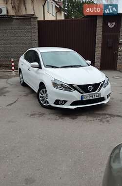 Седан Nissan Sentra 2019 в Запоріжжі