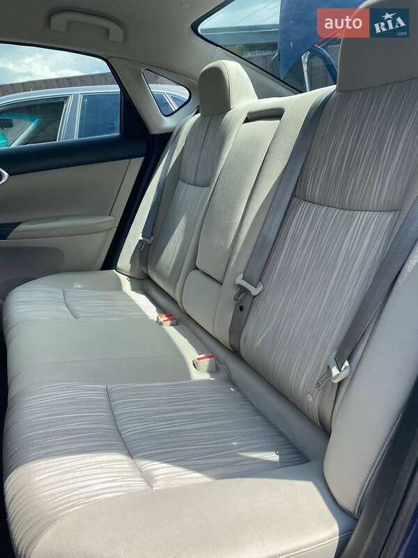 Седан Nissan Sentra 2017 в Києві