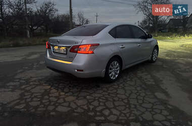 Седан Nissan Sentra 2012 в 