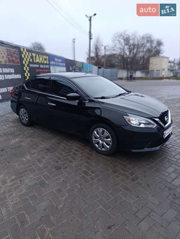 Седан Nissan Sentra 2016 в Царичанке