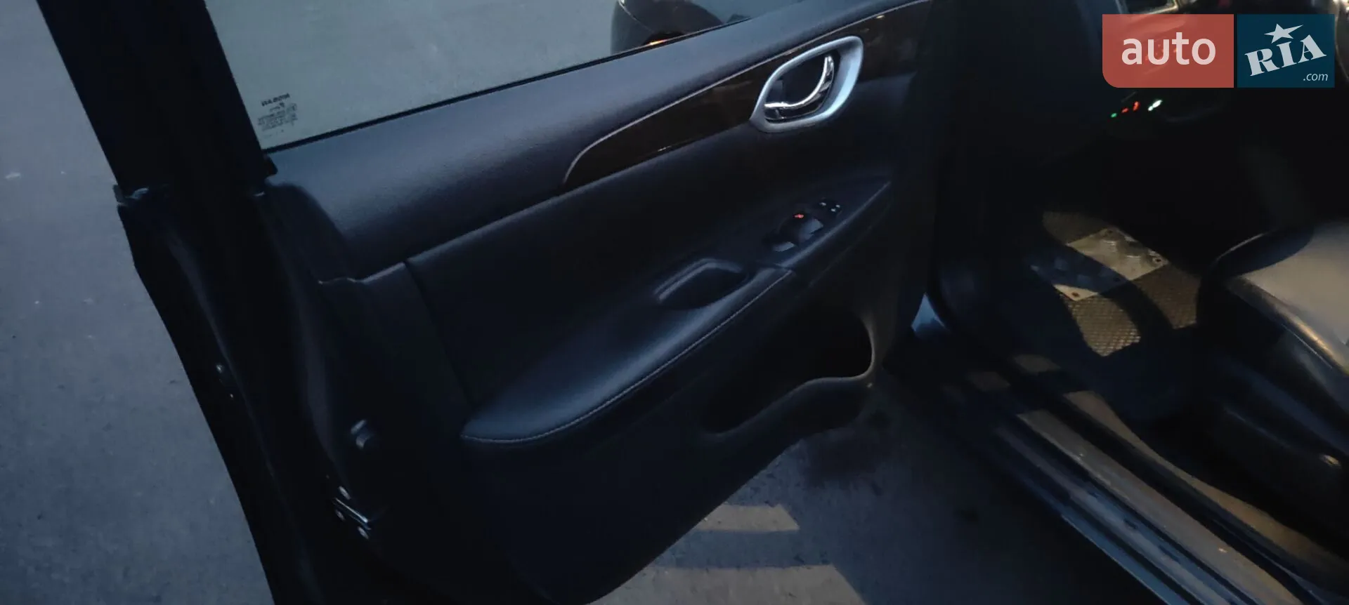 2015 Nissan Sentra - мініатюра 13