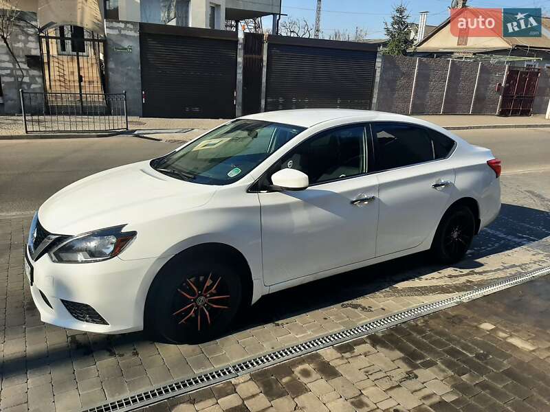 Седан Nissan Sentra 2016 в Одесі
