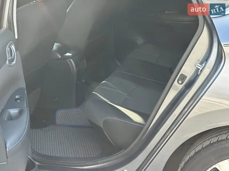 Седан Nissan Sentra 2016 в 