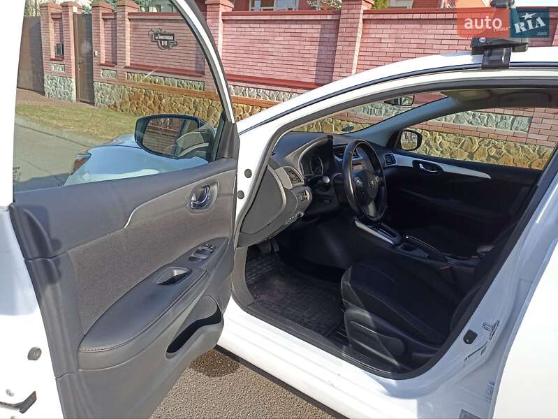 Седан Nissan Sentra 2018 в Сумах