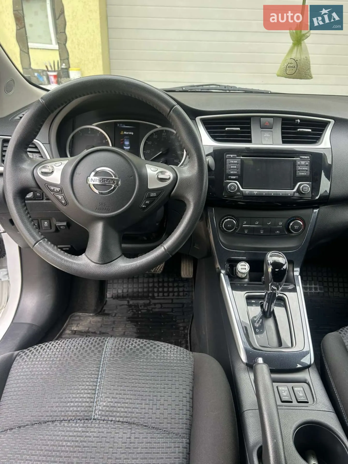 2017 Nissan Sentra - мініатюра 12