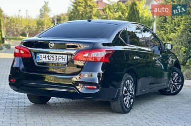 Седан Nissan Sentra 2017 в 