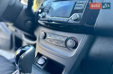 Седан Nissan Sentra 2017 в 