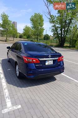 Седан Nissan Sentra 2018 в 
