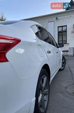 Седан Nissan Sentra 2017 в 