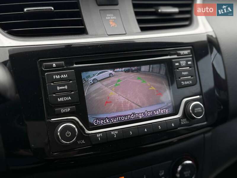 Седан Nissan Sentra 2016 в Киеве