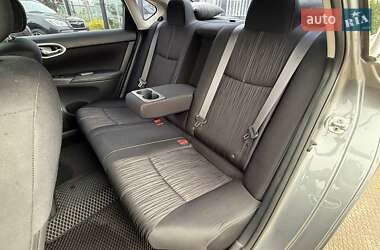Седан Nissan Sentra 2016 в 